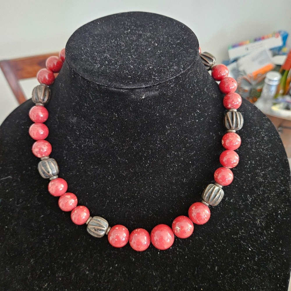 Red‎ Chunky Beaded Necklace Silver Fluted Accents Southwestern Boho Statement